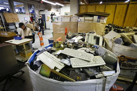 computer recycling vancouver bc.